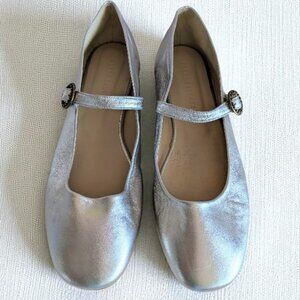 Freda Salvador Jada Flats in latte